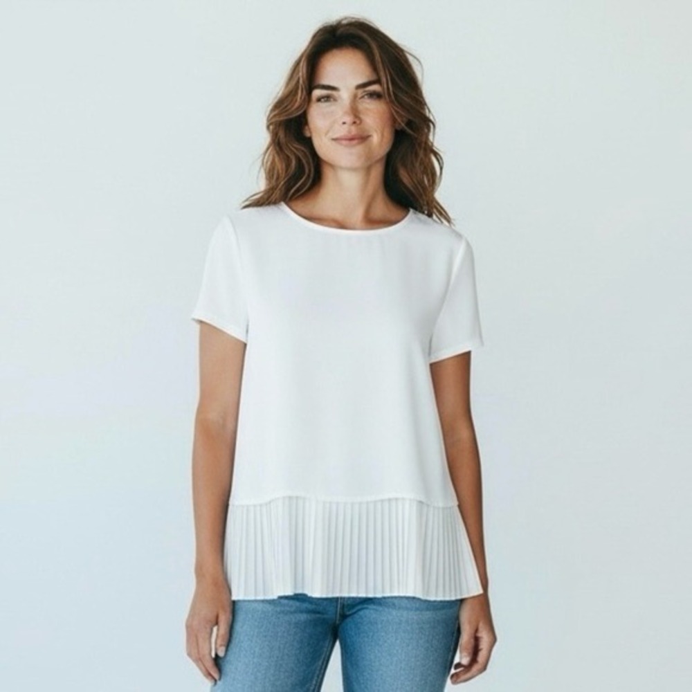 DG2 By Diane Gilman Short Sleeve Accordion Layered White Blouse